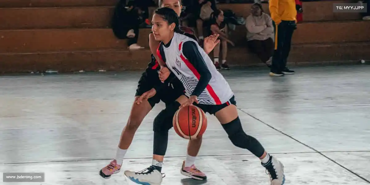 <strong>必一运动</strong>⚽每一次奔跑，都是超越自我的勋章！来这里，释放你的运动基因～